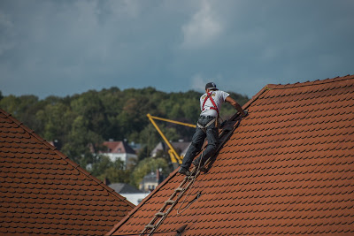 difference between commercial and residential roofing