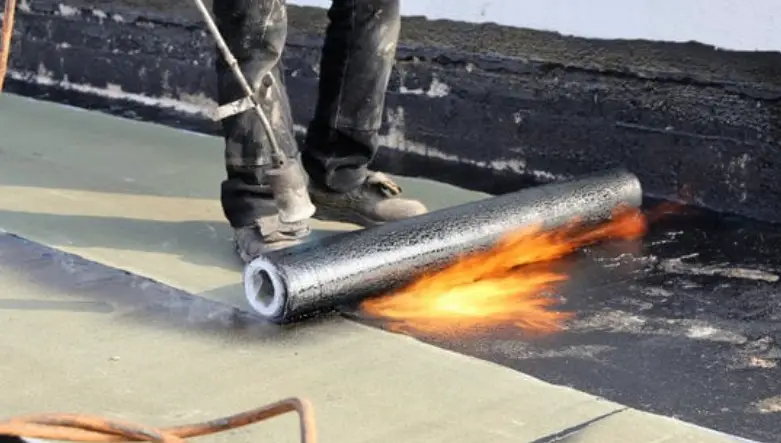 4 Benefits of Using EPDM For Your Flat Roof