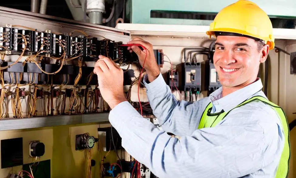Benefits of Hiring Reputable Residential and Commercial Electricians